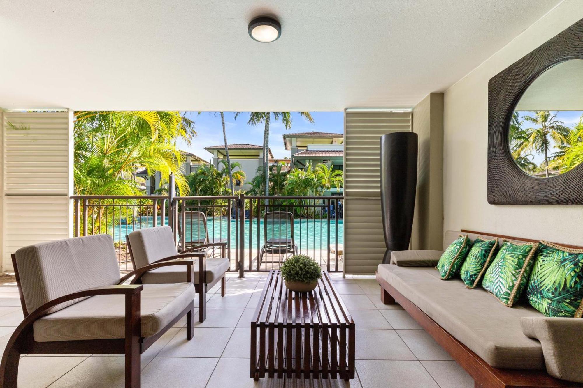 Luxury Apartments At Temple Resort And Spa Port Douglas Room photo