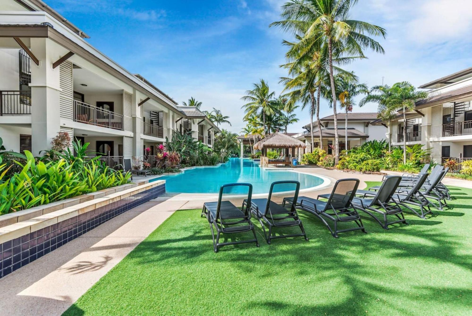 Luxury Apartments At Temple Resort And Spa Port Douglas Room photo